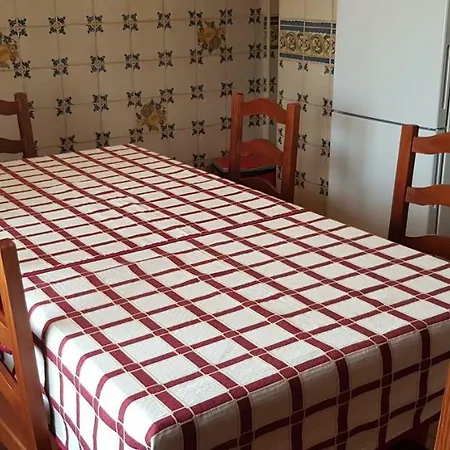Apartamentostrevejo La Noguera