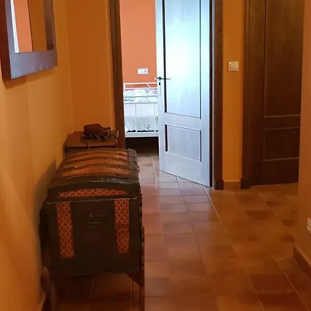 Апартаменты Apartamentostrevejo La Noguera Villamiel