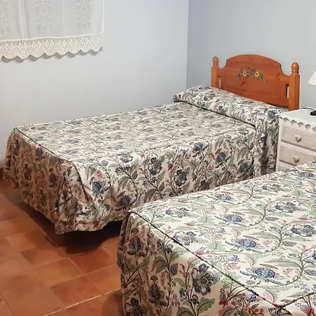 Апартаменты Apartamentostrevejo La Noguera *