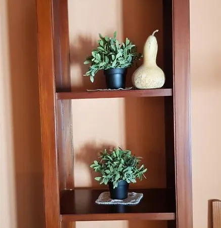 Apartamentostrevejo La Noguera * Villamiel