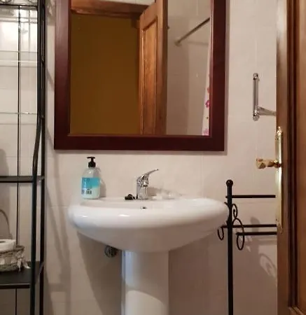 Apartamentostrevejo La Noguera Апартаменты *