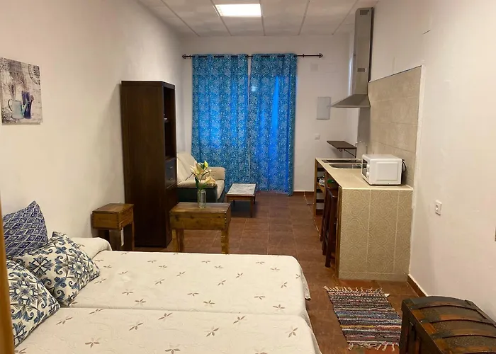 Apartamentostrevejo La Noguera * Villamiel