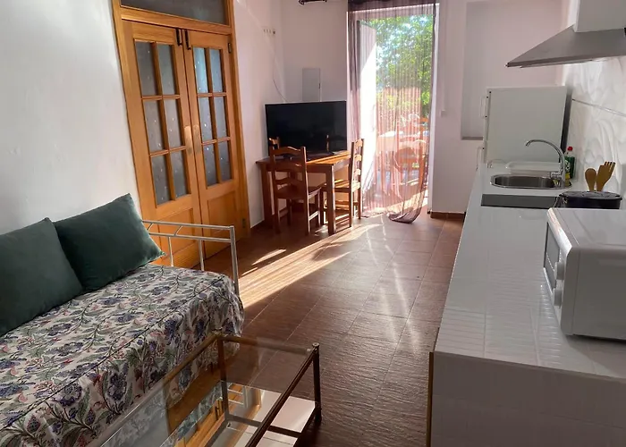 Apartamentostrevejo La Noguera Апартаменты