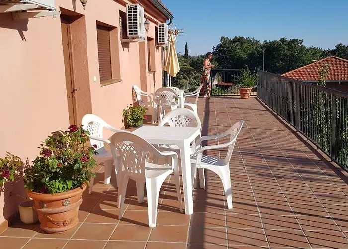 Apartamentostrevejo La Noguera Villamiel